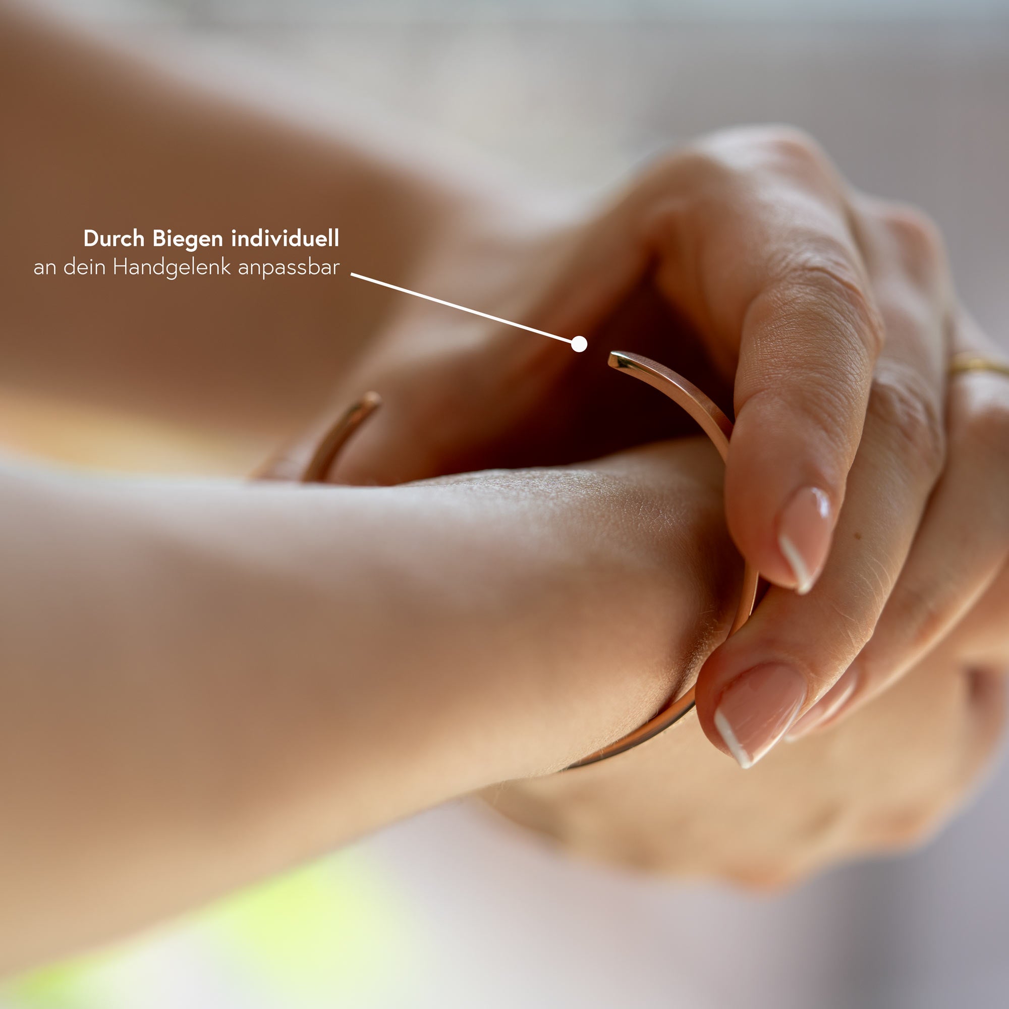Offener Armreif »Kraftschmuck« mit Spruch