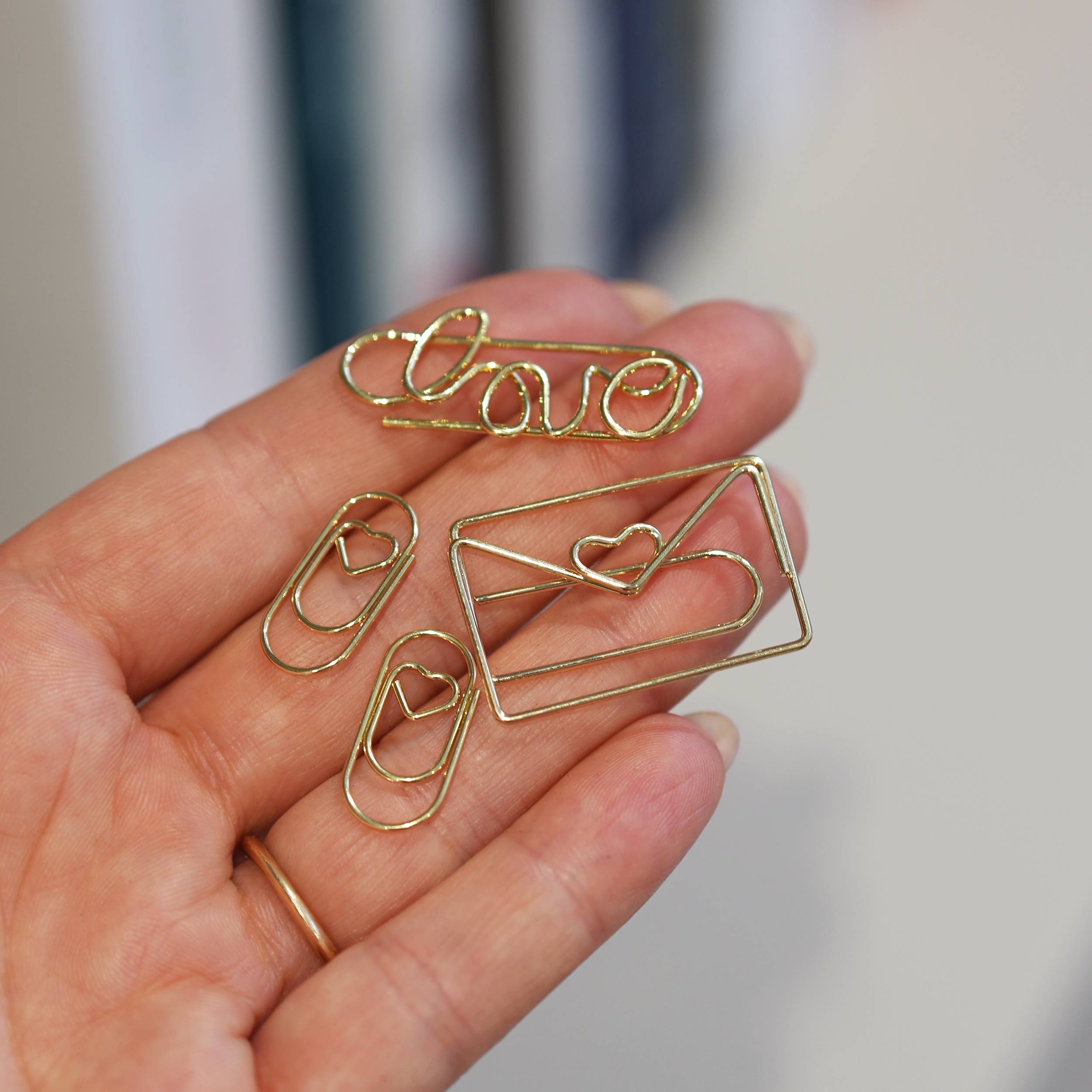 4er Set »Love Letter Clips« Dekor-Klammern aus Metall