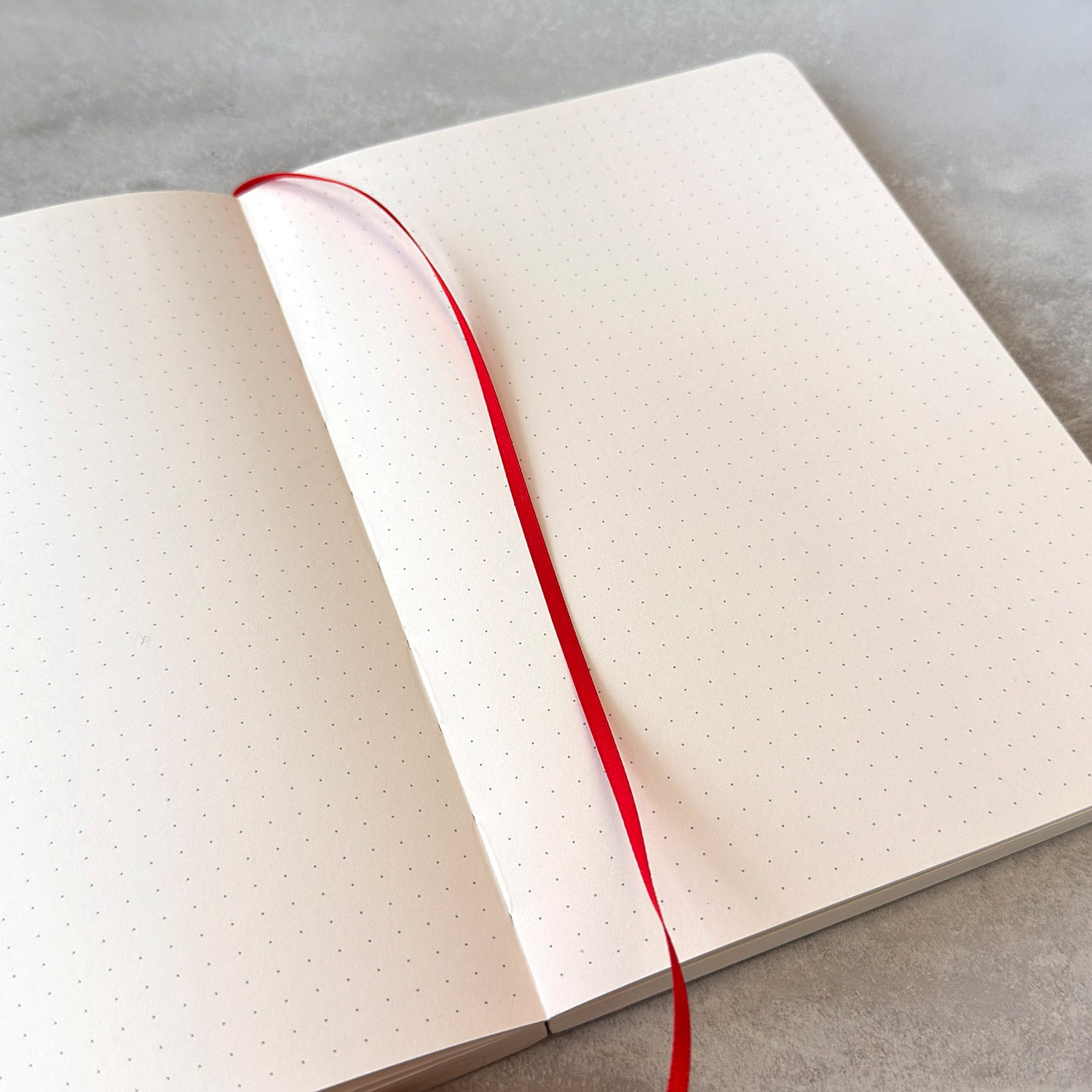 Lesezeichen-Bändchen zum Einkleben (inkl. Sticker)